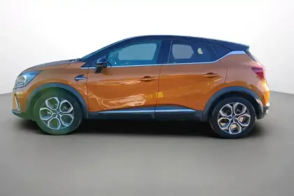 Photo 11 Renault Captur  E-Tech 145 - 21