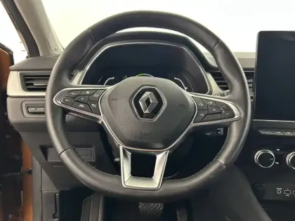 Photo 28 Renault Captur  E-Tech 145 - 21