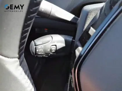 Photo 18 Peugeot 2008  Electrique 136 ch