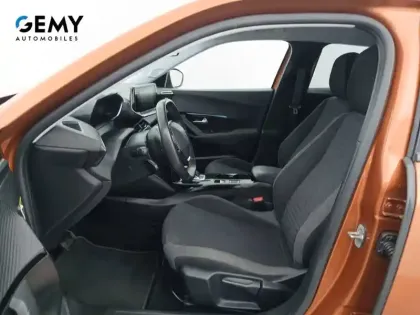 Photo 29 Peugeot 2008  Electrique 136 ch