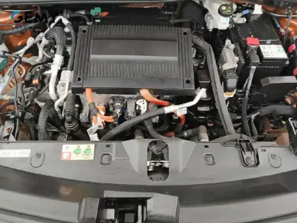 Photo 32 Peugeot 2008  Electrique 136 ch