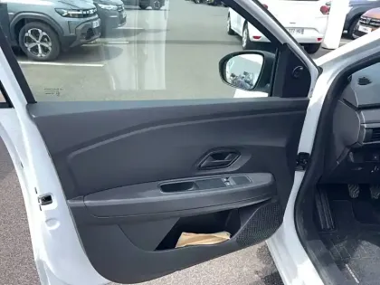 Photo 10 Dacia Sandero  SCe 65