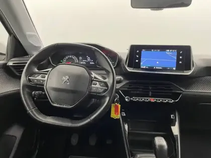 Photo 20 Peugeot 208  PURETECH 75 S&S BVM5