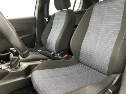 Photo 13 Peugeot 208  PURETECH 75 S&S BVM5