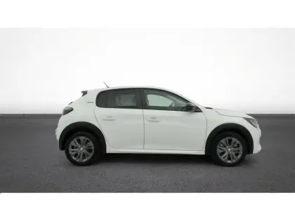 Photo 9 Peugeot 208  Electrique 50 kWh 136ch