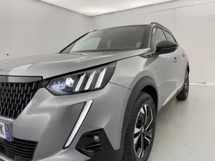 Photo 23 Peugeot 2008  PureTech 130 S&S EAT8