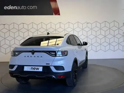 Photo 35 Renault Arkana  E-Tech full hybrid 145 GSR2