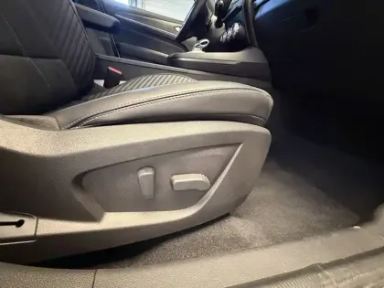 Photo 20 Renault Arkana  E-Tech full hybrid 145 GSR2