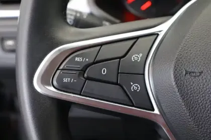 Photo 20 Renault Captur  TCe 90 - 21
