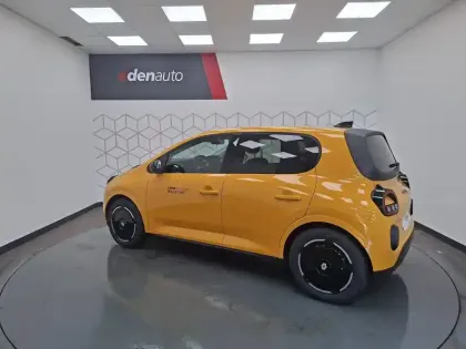 Photo 16 Renault Twingo  E-Tech Electrique 80 ch autonomie urbaine