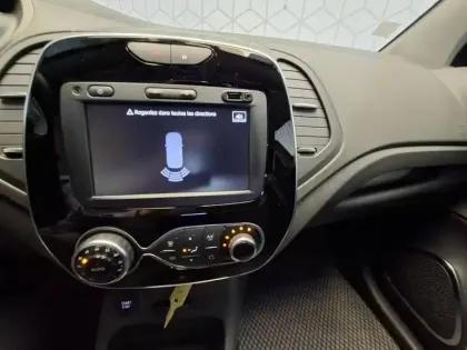 Photo 14 Renault Captur  TCe 90