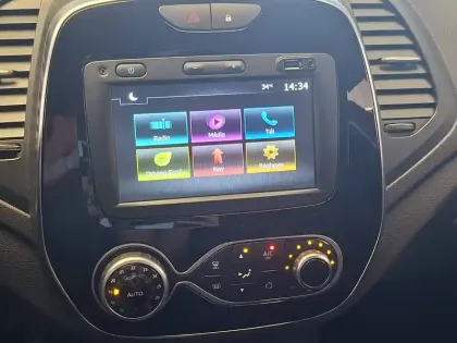 Photo 40 Renault Captur  TCe 150 FAP EDC