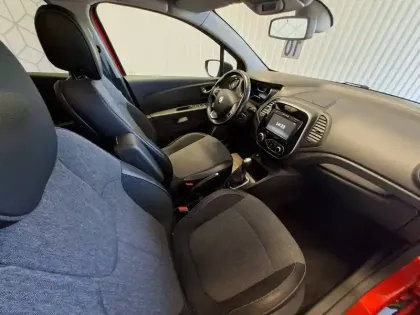 Photo 11 Renault Captur  TCe 150 FAP EDC