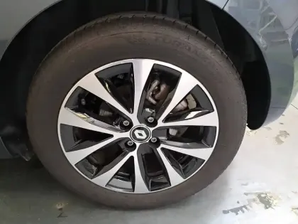 Photo 17 Renault Clio  E-Tech 140 - 21N