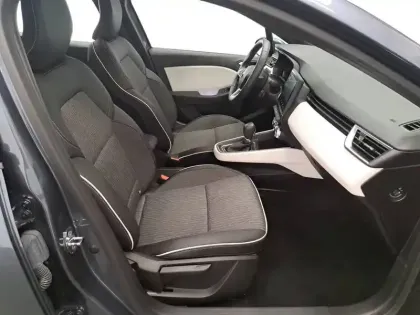 Photo 23 Renault Clio  E-Tech 140 - 21N