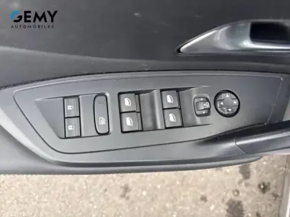 Photo 11 Peugeot 408  PHEV 225 e-EAT8