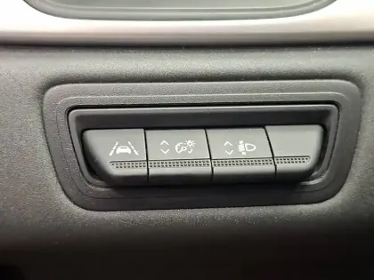 Photo 24 Renault Captur  TCe 90 - 21