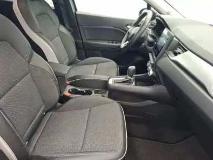 Photo 8 Renault Captur  E-Tech 145 - 21