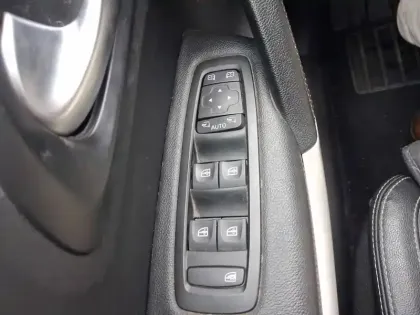 Photo 16 Renault Kadjar  Blue dCi 115