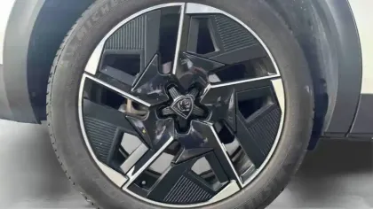 Photo 9 Peugeot 408  PureTech 130 ch S&S EAT8
