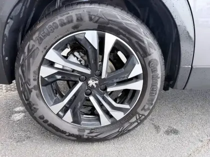 Photo 13 Peugeot 2008  PureTech 130 S&S EAT8