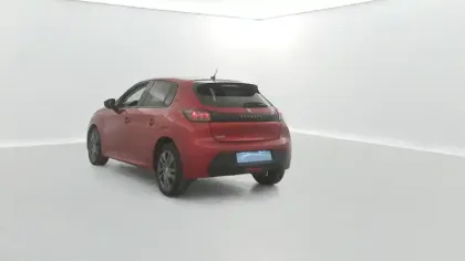 Photo 16 Peugeot 208  BlueHDi 100 S&S BVM6
