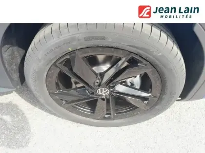 Photo 8 Volkswagen T-roc  1.5 eTSI EVO2 Hybrid 150 ch DSG7