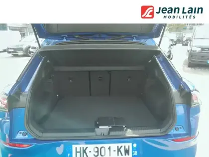 Photo 9 Volkswagen T-roc  1.5 eTSI EVO2 Hybrid 150 ch DSG7