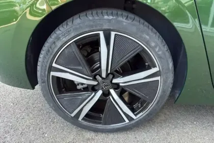 Photo 39 Peugeot 308  PureTech 130ch S&S EAT8