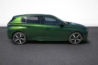 Photo 35 Peugeot 308  PureTech 130ch S&S EAT8