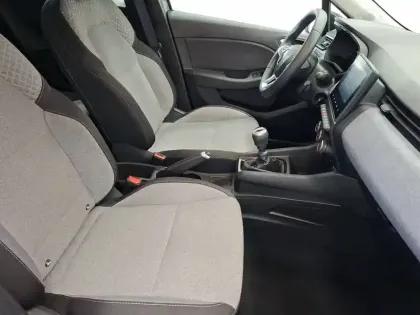 Photo 11 Renault Clio  TCe 90