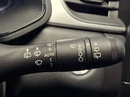 Photo 36 Renault Captur  TCe 90