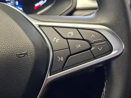 Photo 39 Renault Captur  TCe 90