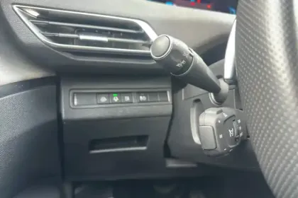 Photo 19 Peugeot 3008  Hybrid4 300 e-EAT8