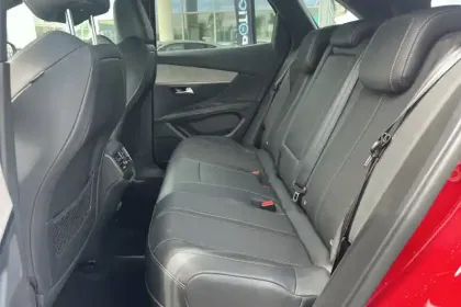 Photo 10 Peugeot 3008  Hybrid4 300 e-EAT8