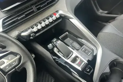 Photo 25 Peugeot 3008  Hybrid4 300 e-EAT8