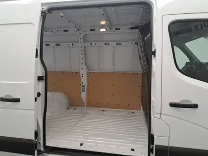 Photo 20 Renault Master  FGN TRAC F3300 L2H2 BLUE DCI 135