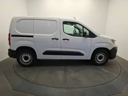 Photo 5 Peugeot Partner  FOURGON STANDARD 1000 KG BLUEHDI 100 S&S BVM5