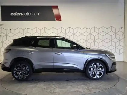 Photo 5 Renault Austral  E-Tech hybrid 200