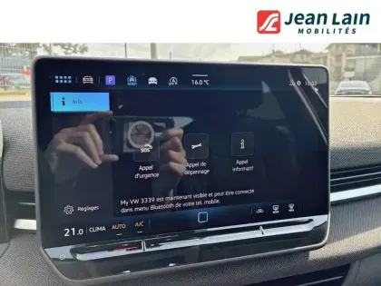 Photo 15 Volkswagen T-roc  1.5 eTSI EVO2 Hybrid 116 ch DSG7