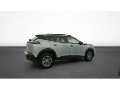 Photo 8 Peugeot 2008  PureTech 130 S&S BVM6