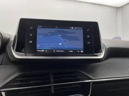Photo 19 Peugeot 2008  PureTech 130 S&S BVM6
