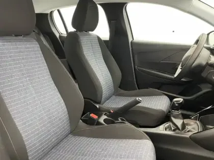 Photo 24 Peugeot 208  PureTech 75 S&S BVM5