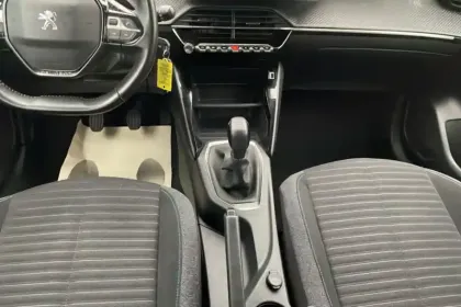 Photo 9 Peugeot 208  PureTech 75 S&S BVM5