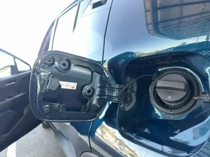 Photo 52 Toyota C-HR  Hybride 2.0L