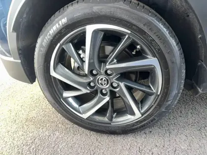Photo 14 Toyota C-HR  Hybride 2.0L