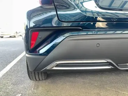 Photo 15 Toyota C-HR  Hybride 2.0L