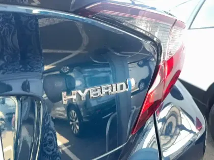 Photo 17 Toyota C-HR  Hybride 2.0L