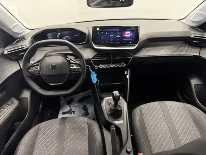 Photo 27 Peugeot 208  100 S&S BVM6