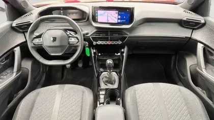 Photo 15 Peugeot 2008  PureTech 100 S&S BVM6